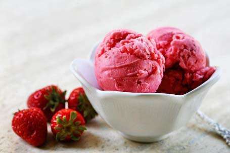 Jahodovo-jogurtová zmrzlina