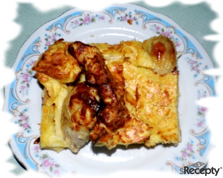 Kuřecí stehna zapečená v omeletovém těstíčku (recept po babičce)