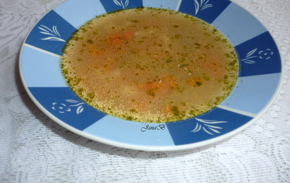 Zeleninová polévka s česnekem