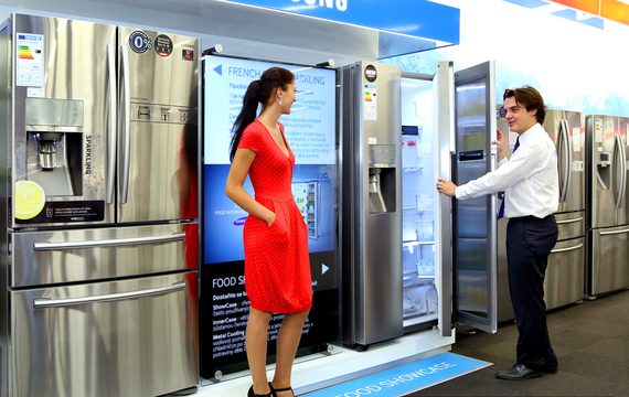 Známe řešení pro spokojenou rodinu: Nová chladnička Samsung Food ShowCase