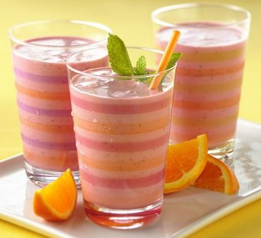 Jahodový jogurtový nápoj