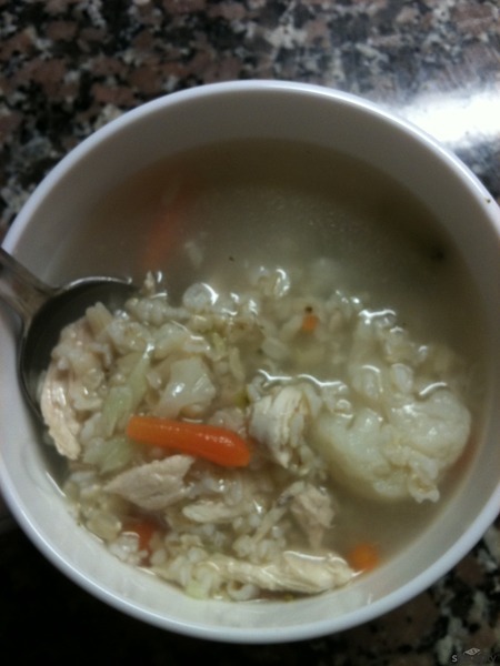 Kuřecí polévka s rýží