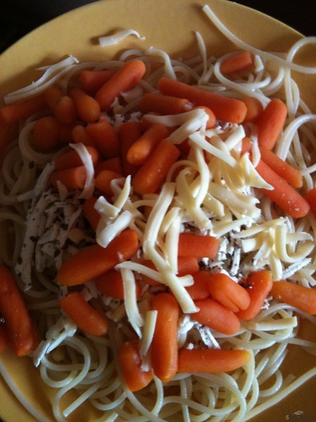 Špagety s tofu a mrkví