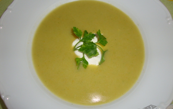 Krémová květákovo - brokolicová polévka