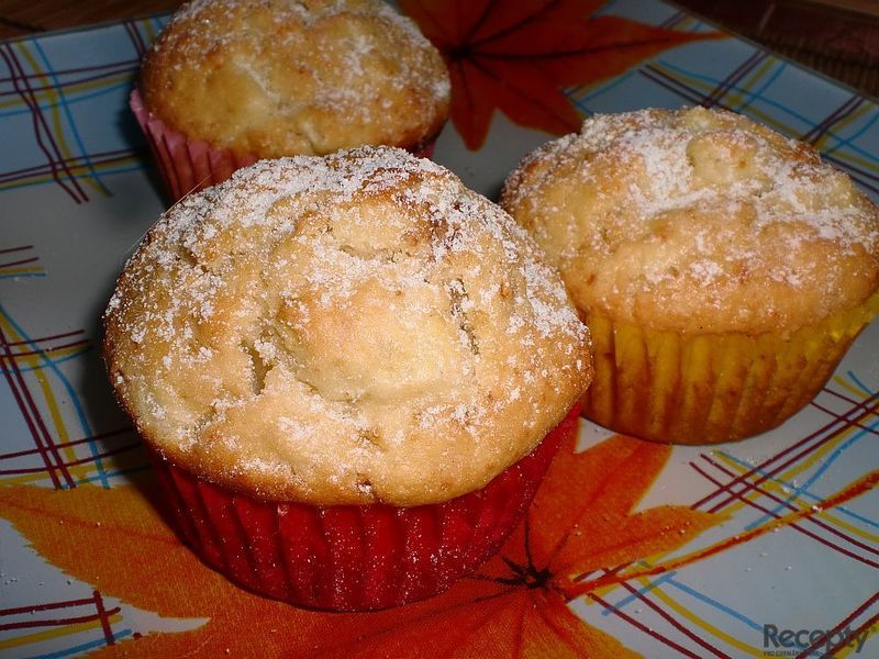 Jablečné muffiny s nutelovou náplní