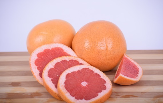 Grapefruitový koktejl s vejcem
