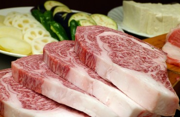 Kobe beef: Steak, který by měl člověk ochutnat minimálně jednou za život!