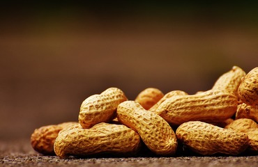 Tajemství skryté v arašídech. Chrání pokožku a zlepšují paměť