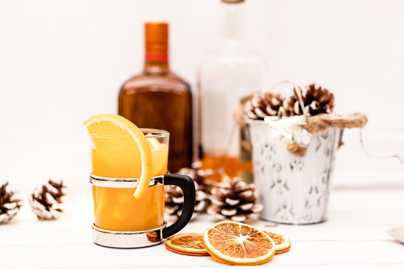 Kořeněný pomerančový nápoj s grenadinou
